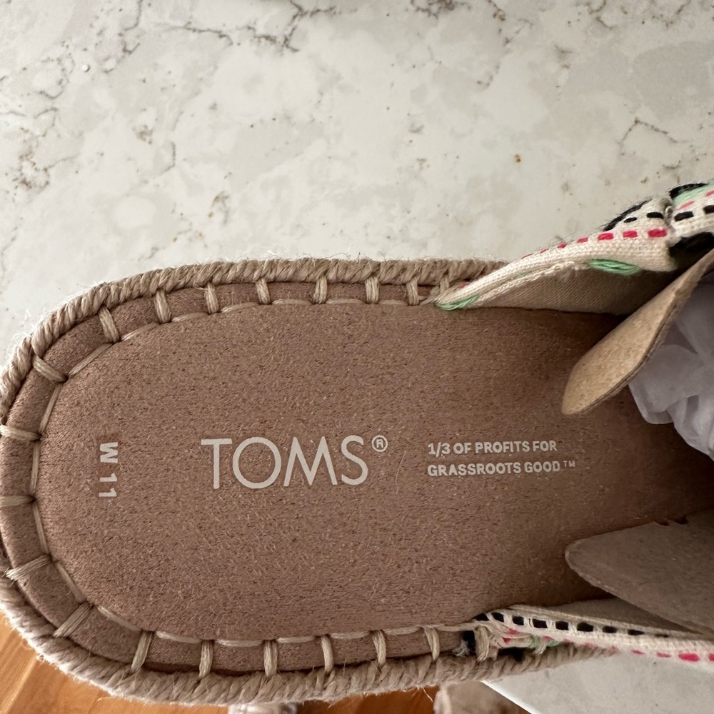 Toms Orange and Green Wedge Shoes - Picture 2 of 8